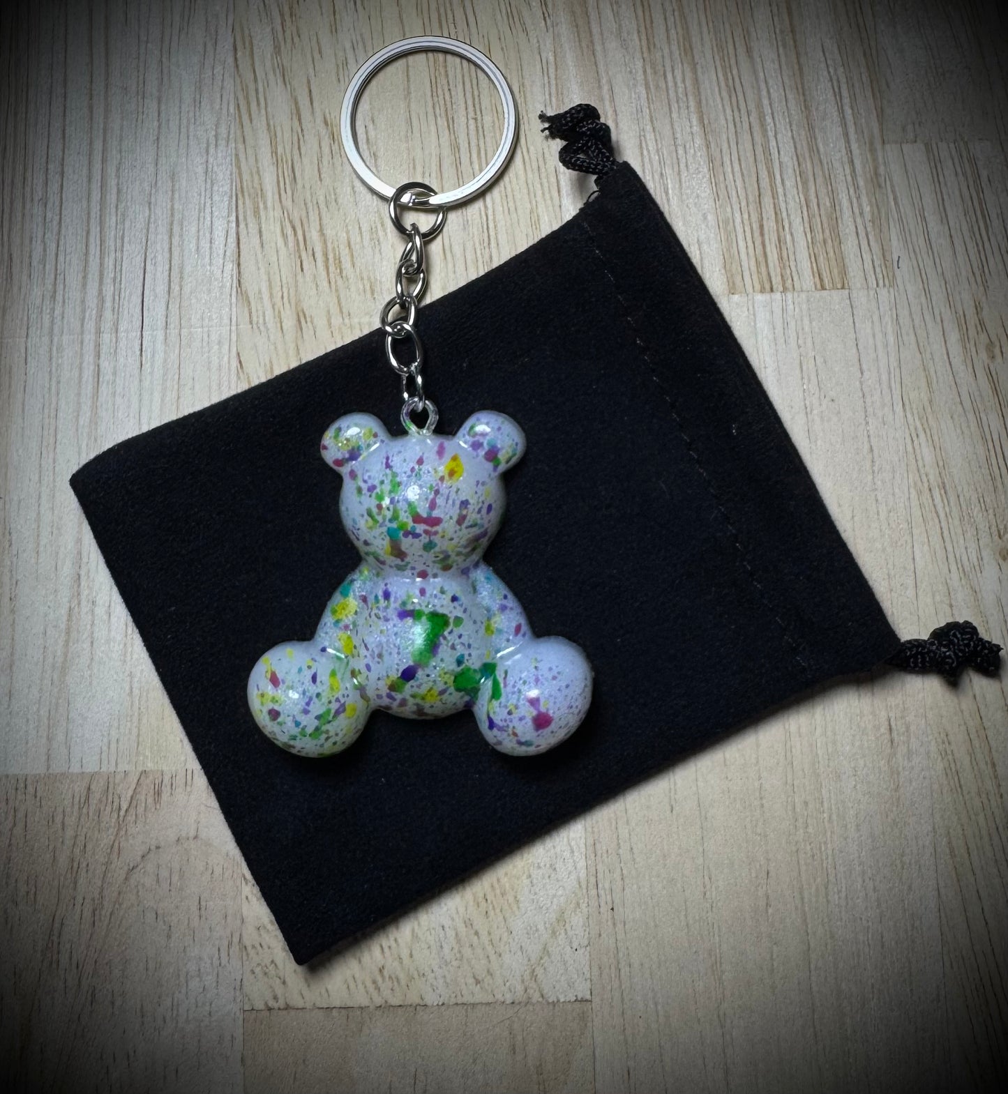 Small White and Multi Colour Fleck Resin Cling Buddy Keyring