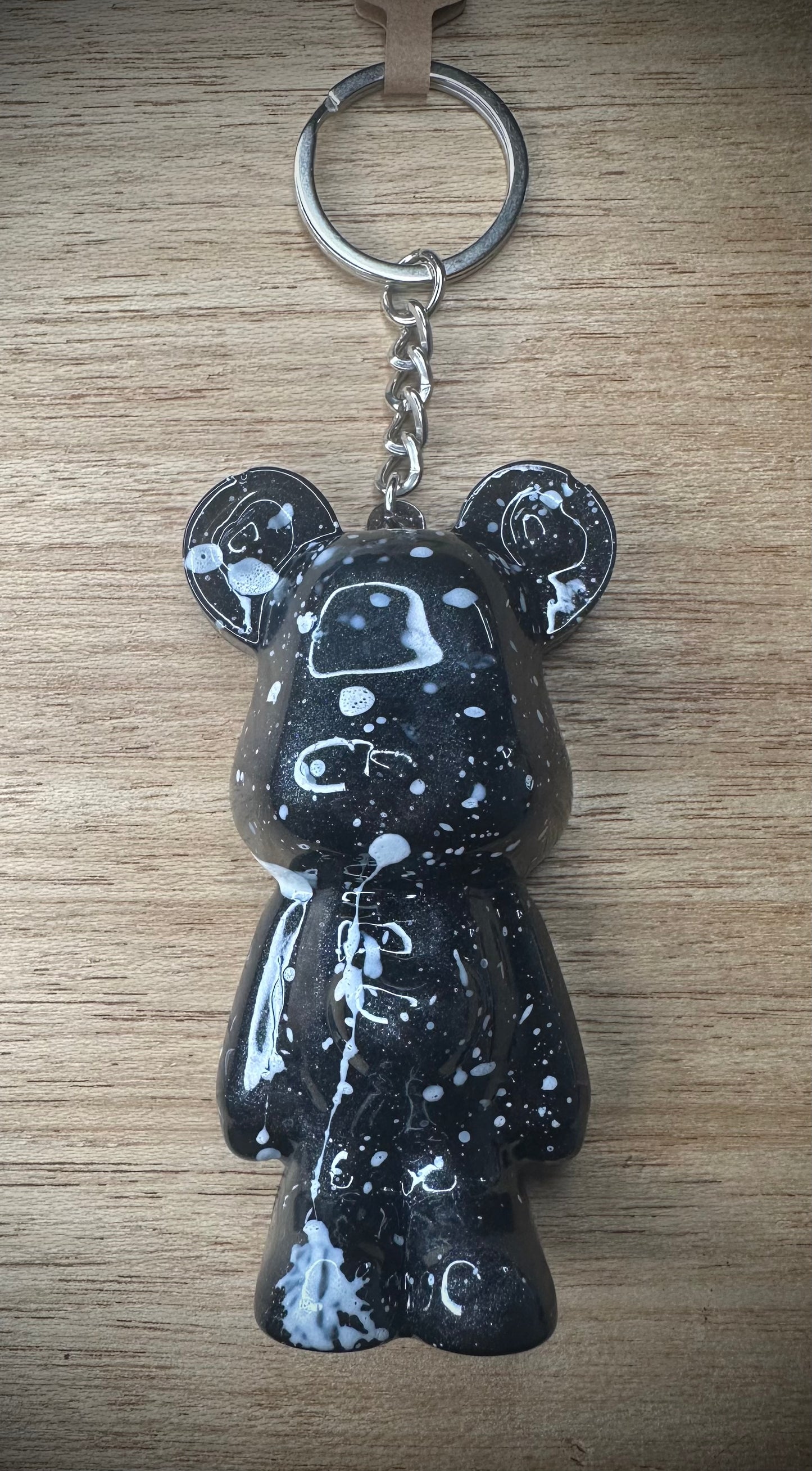 Large- The Obsidian Fleck Resin Cling Buddy Keyring