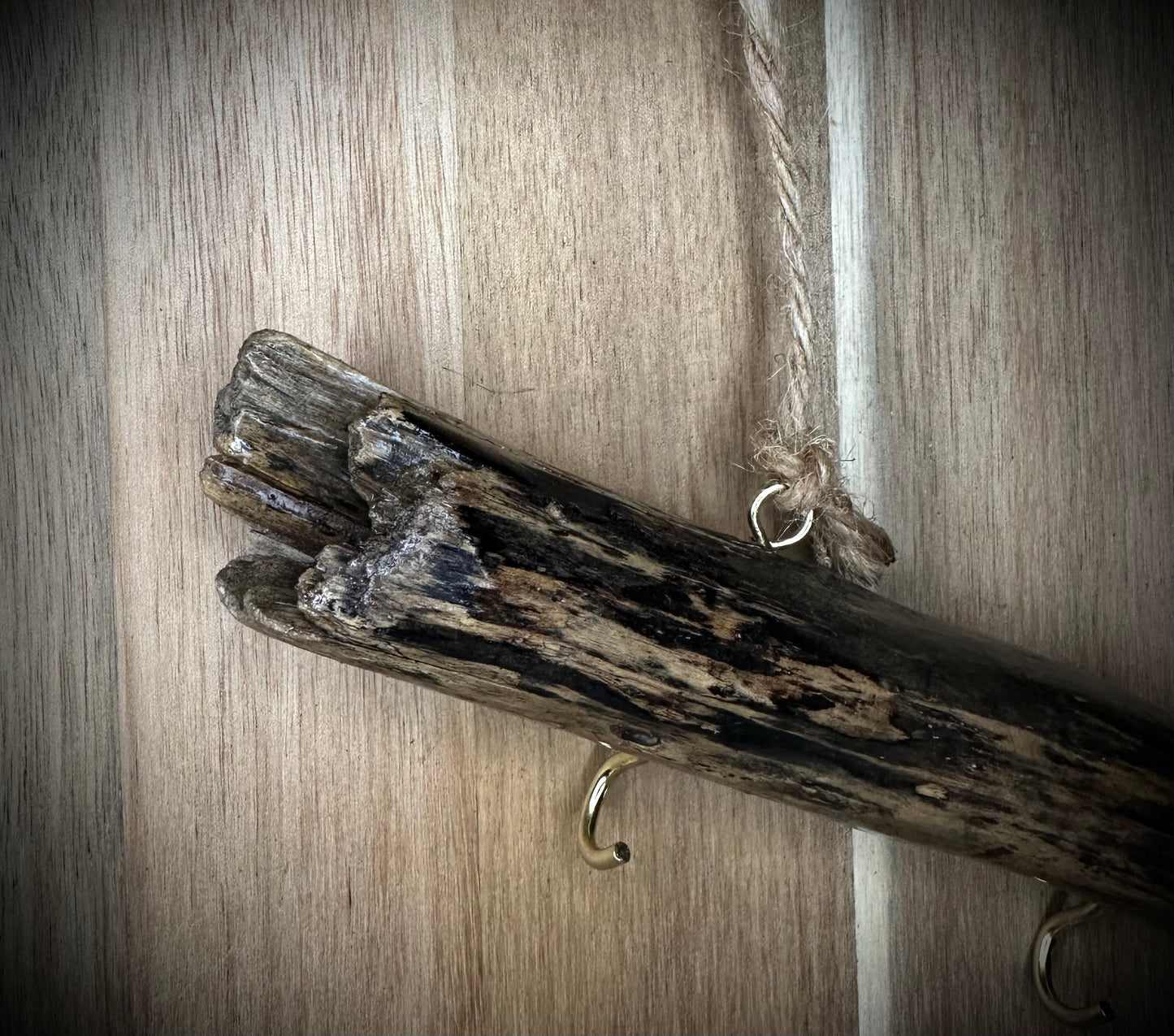 Natural Sealed Driftwood Keyhook