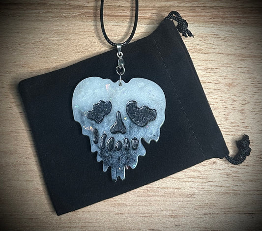 White/Black Drip Skull Necklace