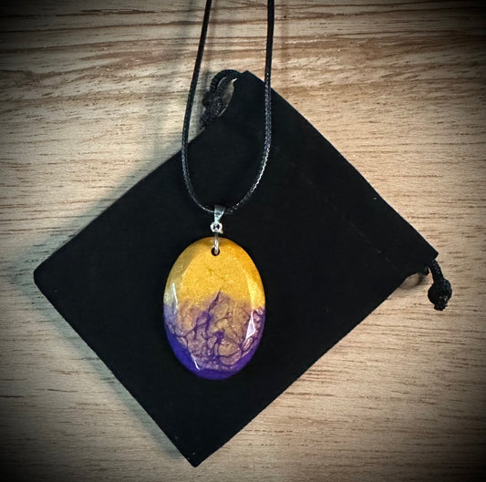 Purple/Gold Pendant Necklace